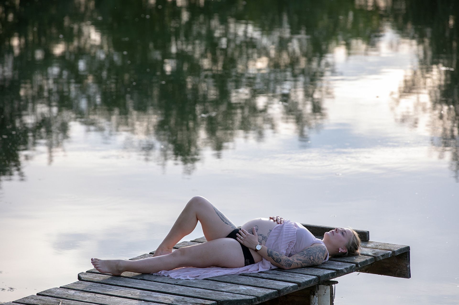 Schwangerschaftsfotografie am See